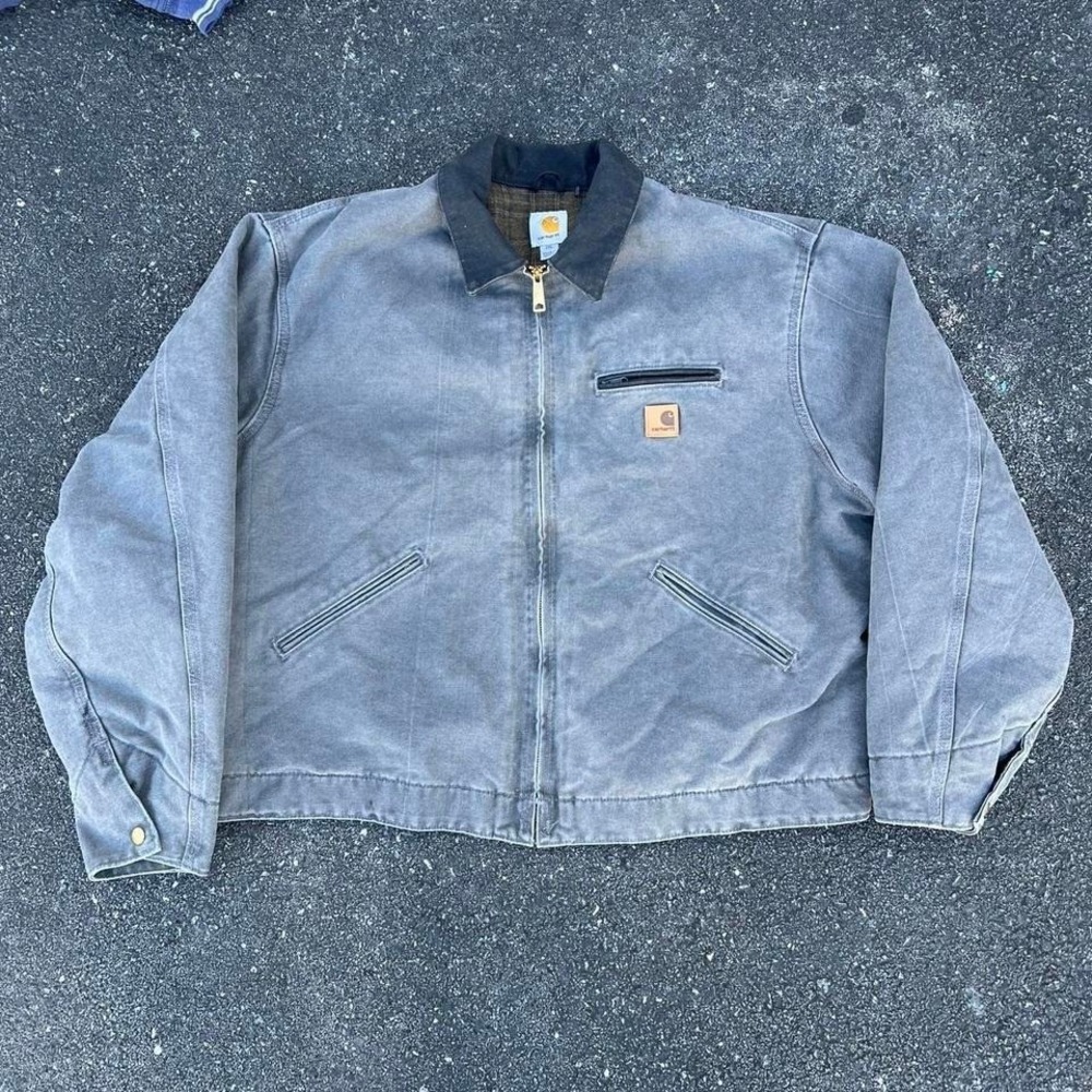 1990s Carhartt Sunfaded Detroit jacket size XXL💫